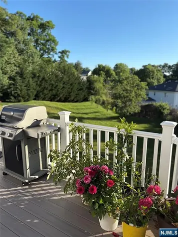 61 Howell Drive West Orange NJ 07052