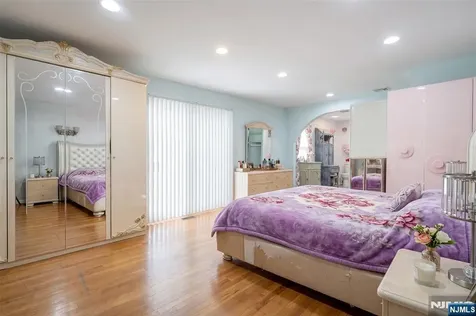 74 Armstrong Avenue Wayne NJ 07470