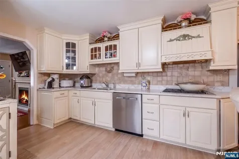 74 Armstrong Avenue Wayne NJ 07470