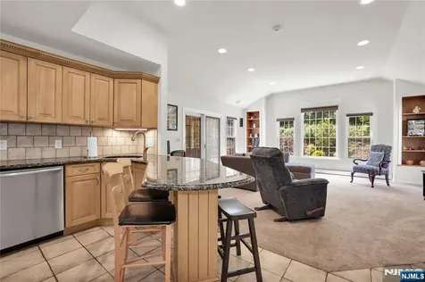 35 Old Orchard Court Cedar Grove NJ 07009