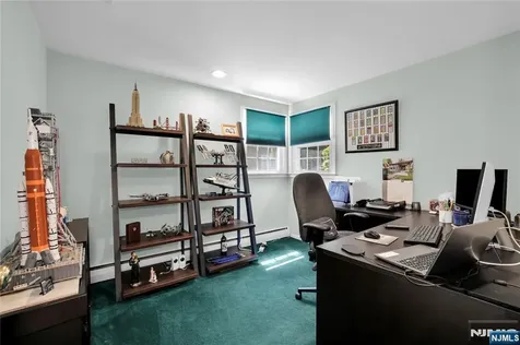 35 Old Orchard Court Cedar Grove NJ 07009
