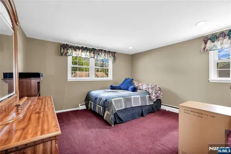 35 Old Orchard Court Cedar Grove NJ 07009