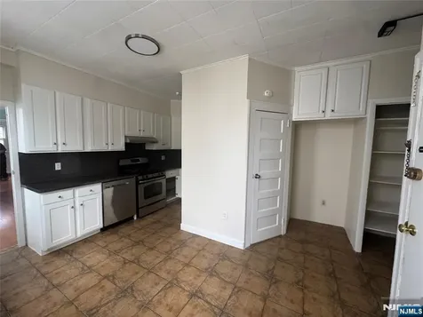 365 Elm Street Kearny NJ 07032