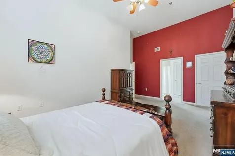 19 Market Paterson NJ 07501