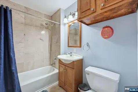 19 Market Paterson NJ 07501