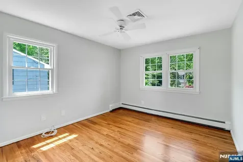 98 Vassar Drive Paramus NJ 07652