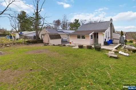 54 Wildwood Road Jefferson Township NJ 07438