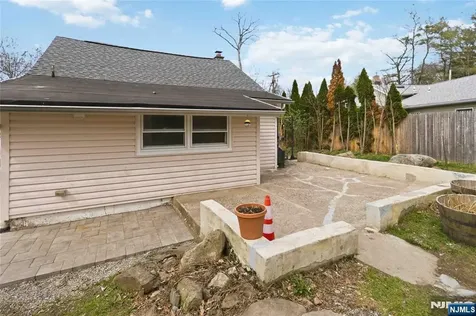 54 Wildwood Road Jefferson Township NJ 07438