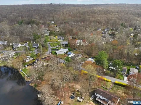 54 Wildwood Road Jefferson Township NJ 07438