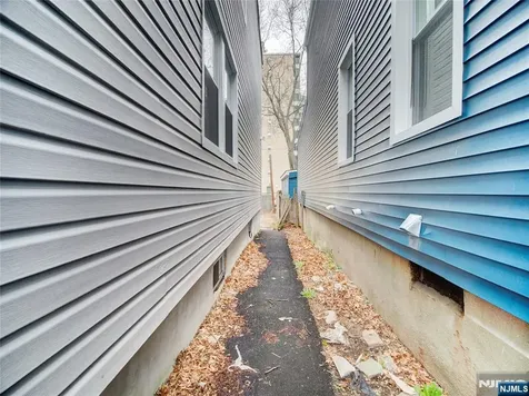271 Washington Street Orange NJ 07050