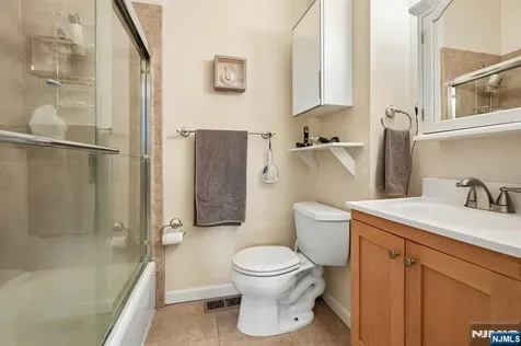 70 Llewellyn Avenue Bloomfield NJ 07003