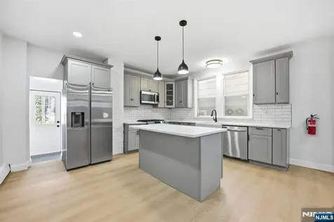 139 51st Street Bayonne NJ 07002