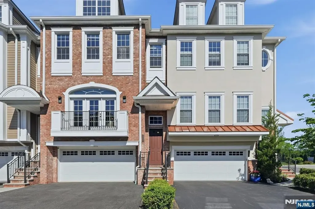 202 Brandon Court Montvale NJ 07645