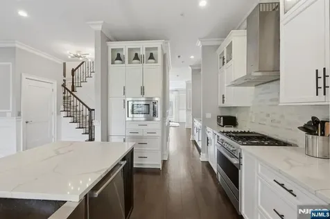 202 Brandon Court Montvale NJ 07645