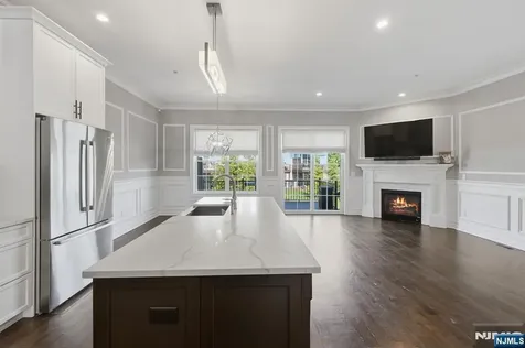 202 Brandon Court Montvale NJ 07645