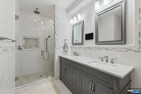 202 Brandon Court Montvale NJ 07645