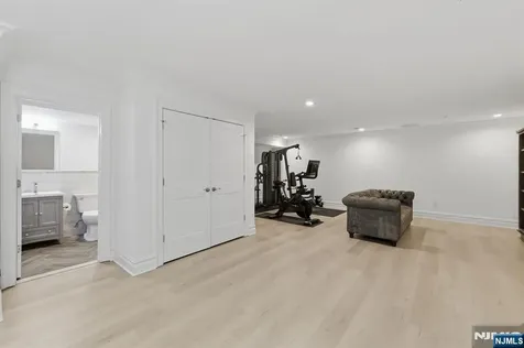 202 Brandon Court Montvale NJ 07645