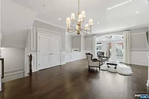 202 Brandon Court Montvale NJ 07645
