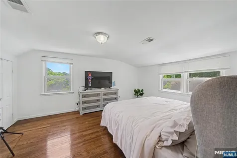 2254 Halsey Street Union NJ 07083