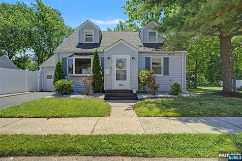 2254 Halsey Street Union NJ 07083