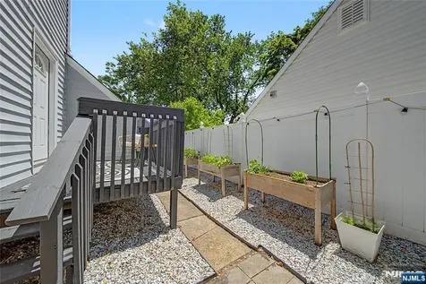 2254 Halsey Street Union NJ 07083