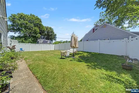 2254 Halsey Street Union NJ 07083