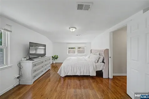 2254 Halsey Street Union NJ 07083