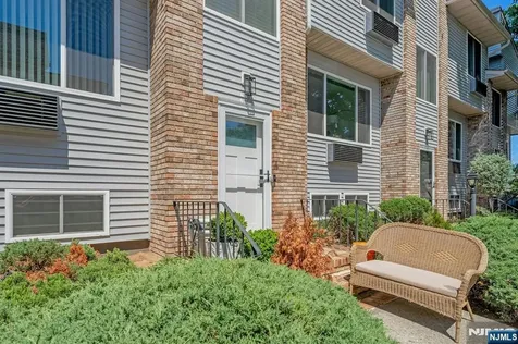 228 Johnson Avenue Hackensack NJ 07601