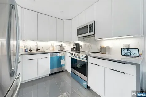 228 Johnson Avenue Hackensack NJ 07601