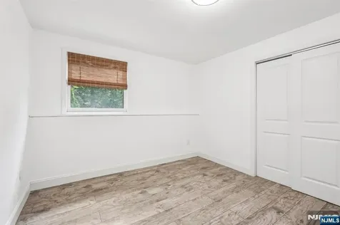 34 Oklahoma Trail Hopatcong NJ 07843