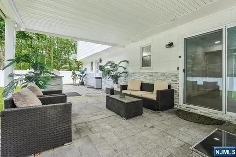 34 Oklahoma Trail Hopatcong NJ 07843