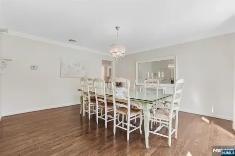 6 Kristen Court Wayne NJ 07470