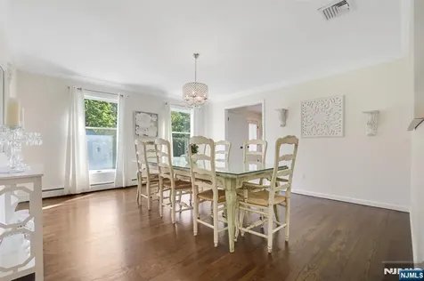 6 Kristen Court Wayne NJ 07470