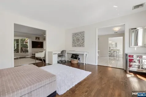 6 Kristen Court Wayne NJ 07470