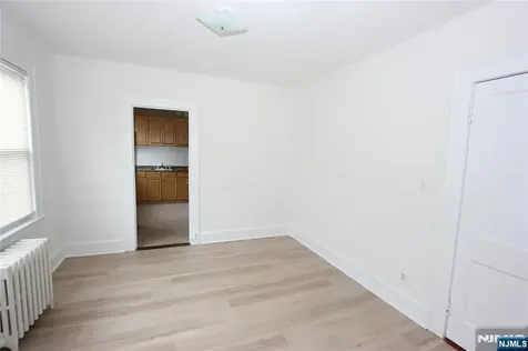 1 West Street Elmwood Park NJ 07407