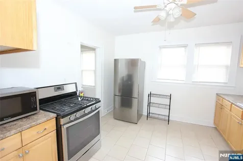 1 West Street Elmwood Park NJ 07407