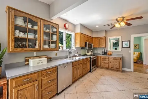 50 E Grand Avenue Montvale NJ 07645