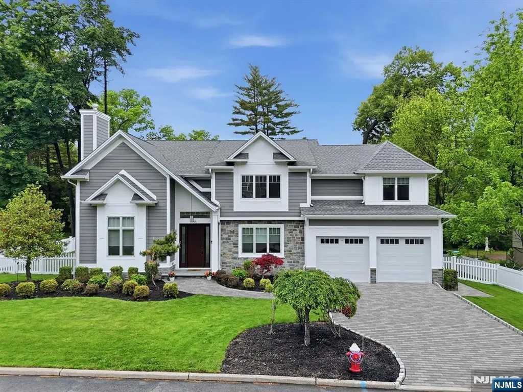 95 Mezzine Drive Cresskill NJ 07626