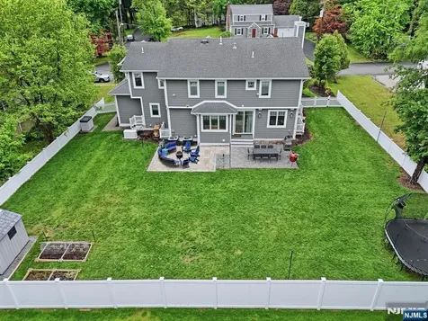 95 Mezzine Drive Cresskill NJ 07626