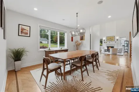 95 Mezzine Drive Cresskill NJ 07626