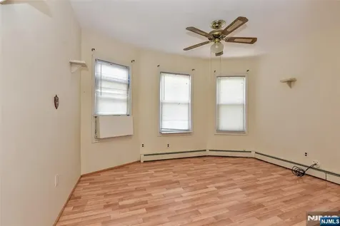 70 Main Avenue Wallington NJ 07057
