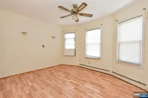 70 Main Avenue Wallington NJ 07057