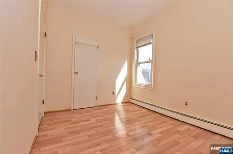 70 Main Avenue Wallington NJ 07057
