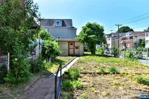 70 Main Avenue Wallington NJ 07057
