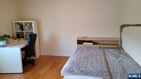 411 E Brinkerhoff Avenue Palisades Park NJ 07650