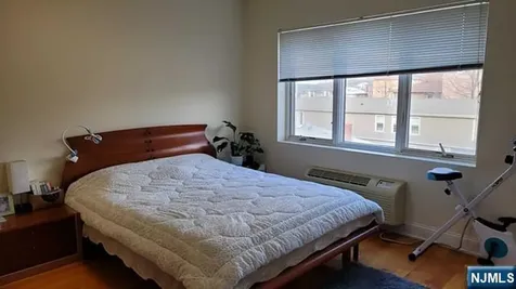 411 E Brinkerhoff Avenue Palisades Park NJ 07650