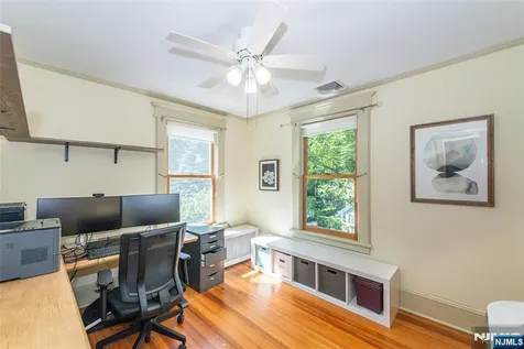 530 Up Mountain Avenue Montclair NJ 07043