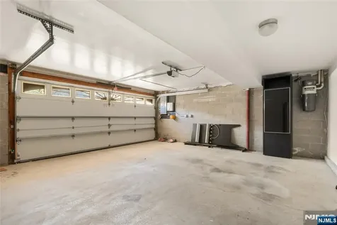 253 Warren Avenue Fort Lee NJ 07024