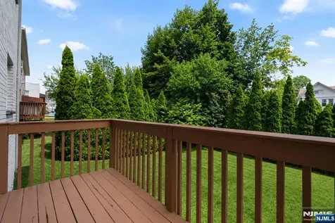 253 Warren Avenue Fort Lee NJ 07024