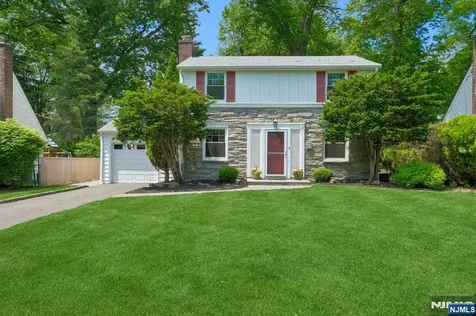 23 Benvenue Avenue West Orange NJ 07052